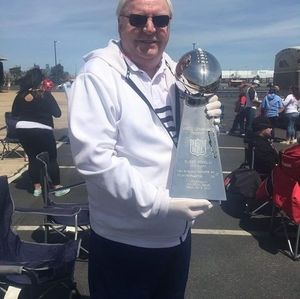 Meet your Posher, Roy